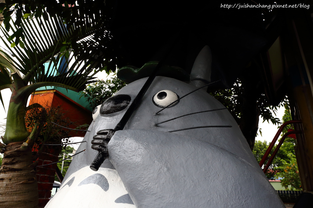 【遊║桃園觀音】龍貓公車站〜桃園新亮點。跟豆豆龍一起幸福等車吧！