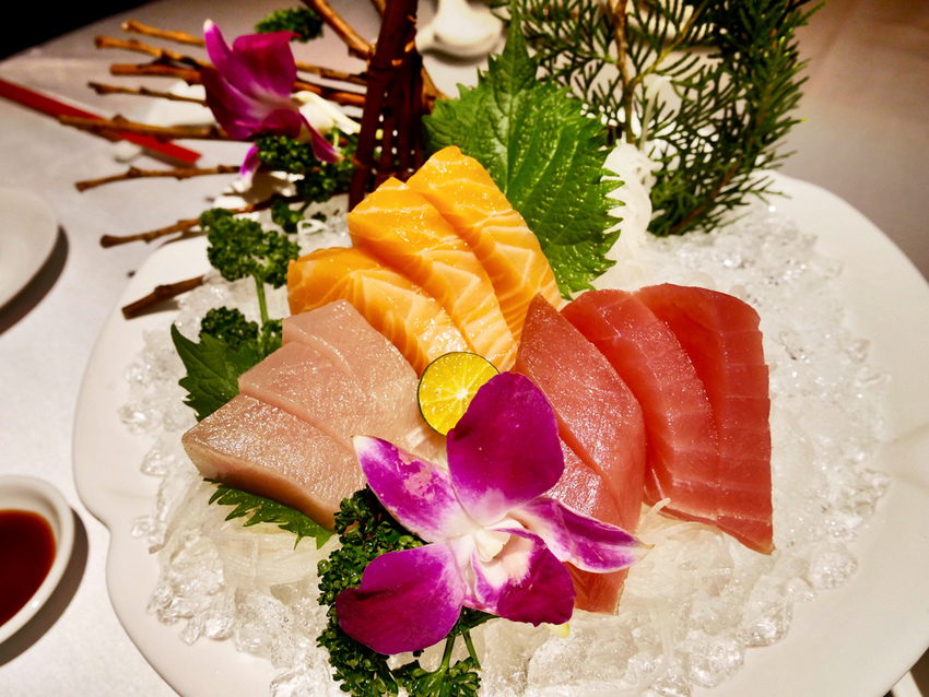 [台北內湖] 櫻桃鴨一鴨三吃片鴨秀 / 水源麗緻婚宴會館 / 烤鴨酥脆肥滋滋 / 母親節父親節吃好吃滿 / 吃櫻桃鴨不用去宜蘭