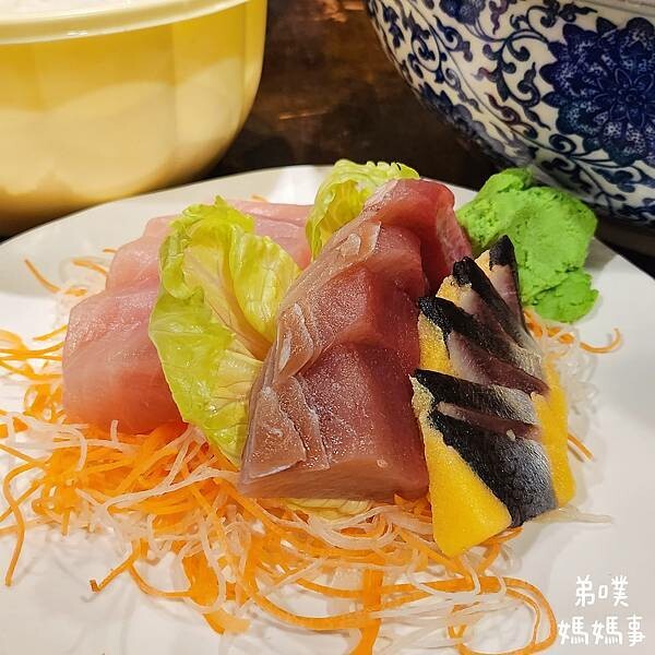 高雄市鳳山區【高雄‧鳳山】152番地│聚餐合菜超澎湃大碗公菜色,有包廂!