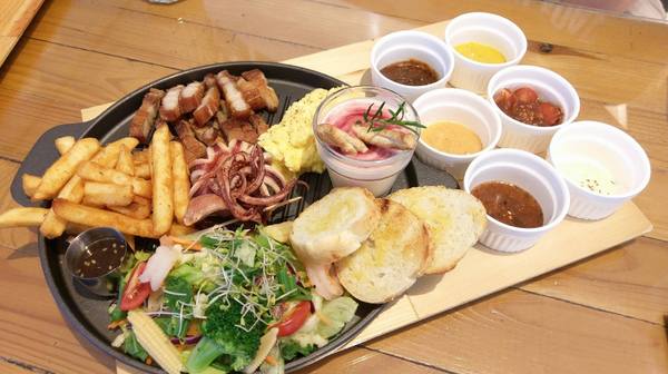 Butter 巴特2店 Brunch&cafe：Butter 巴特2店 Brunch&cafe-台中數一數二推荐的早午餐 份量夠/單價親民/好看又好吃 cp值爆棚