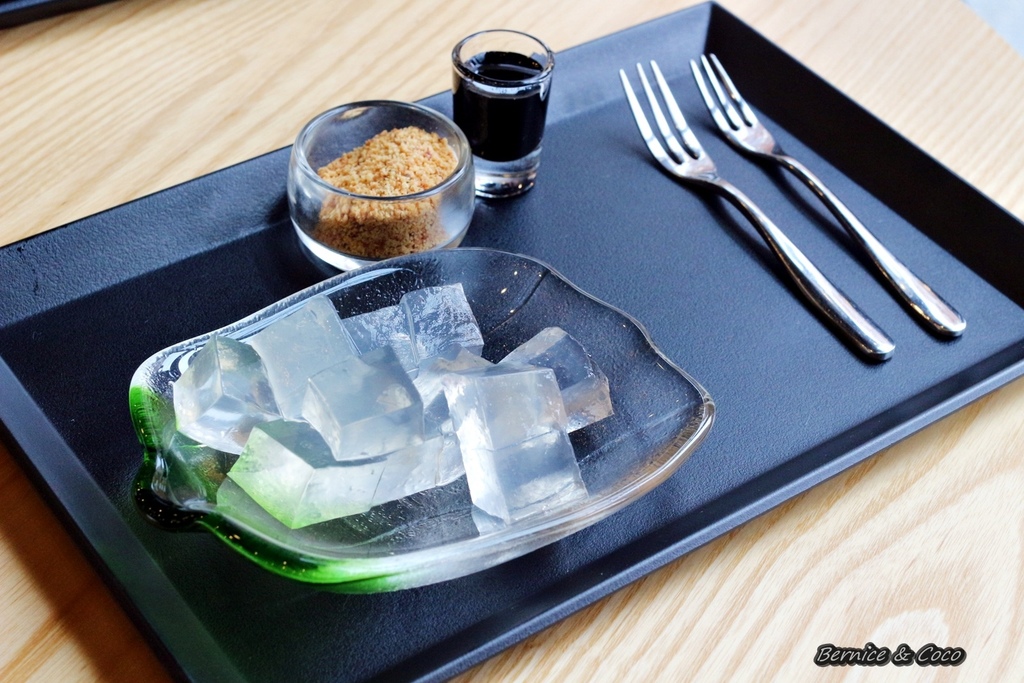 IMG_9302.JPG IMG_9302.JPG