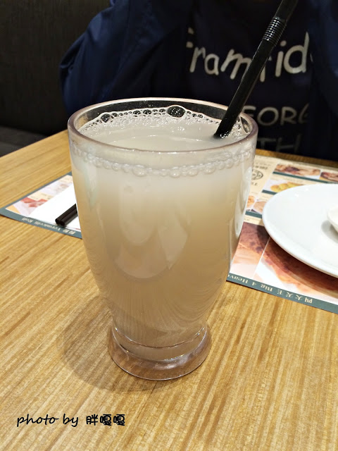 【台中 西屯】添好運 台中大遠百內,平價的米其林一星港點,人氣真的很旺欸!!!