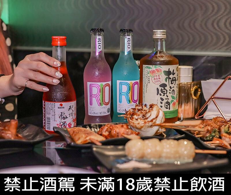 興南夜市宵夜推薦,亂烤串燒30元起超平價,中和美食推薦。