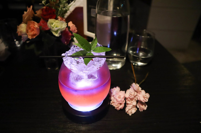 Elfin Restaurant & Lounge (122)