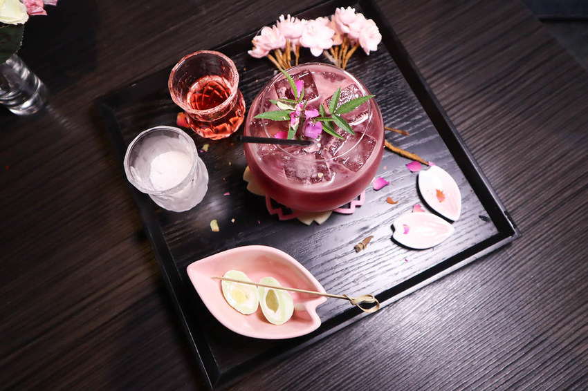 Elfin Restaurant & Lounge (49)