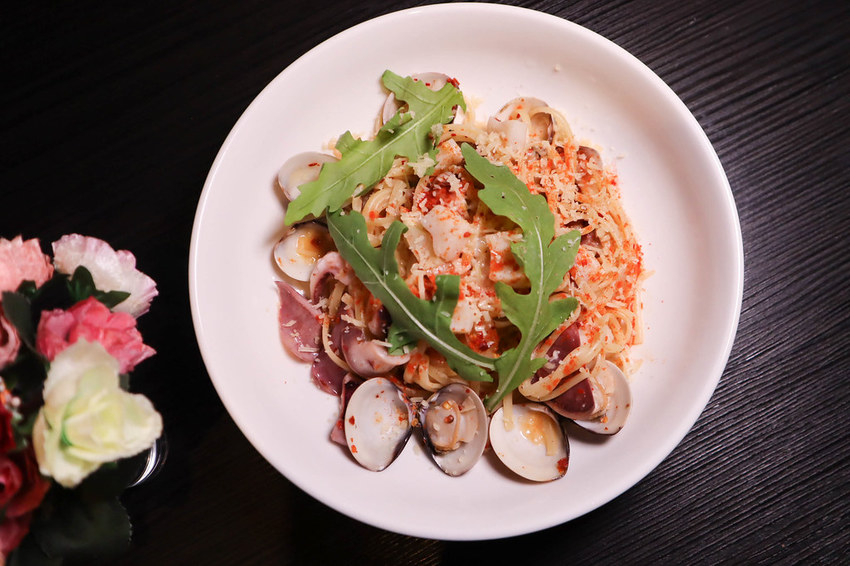 Elfin Restaurant & Lounge (41)