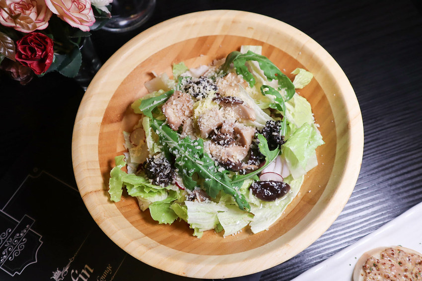 Elfin Restaurant & Lounge (33)