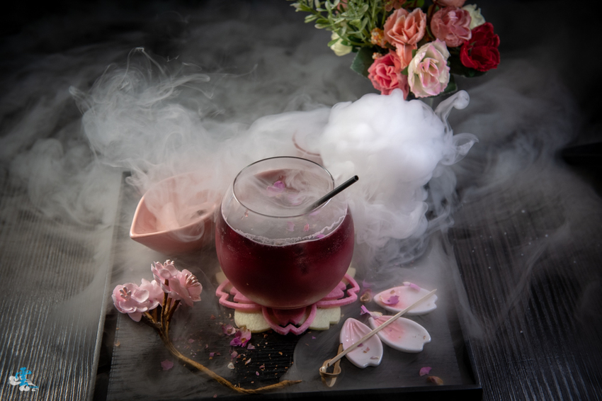 台北東區餐酒館》Elfin Restaurant & Lounge - 精靈魔幻調酒 好友小酌相聚 情人甜蜜浪漫時光 - 時空幻境 凌雲江海清