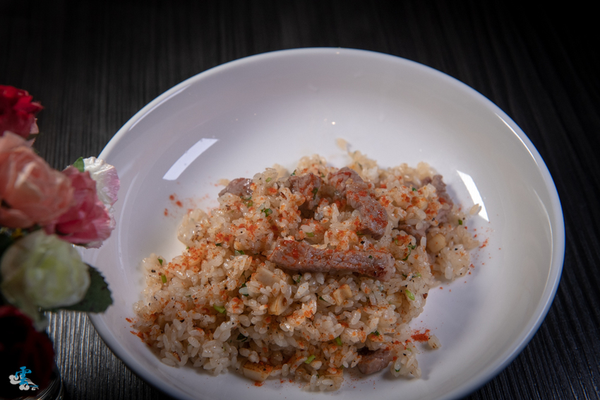 台北東區餐酒館》Elfin Restaurant & Lounge - 精靈魔幻調酒 好友小酌相聚 情人甜蜜浪漫時光 - 時空幻境 凌雲江海清