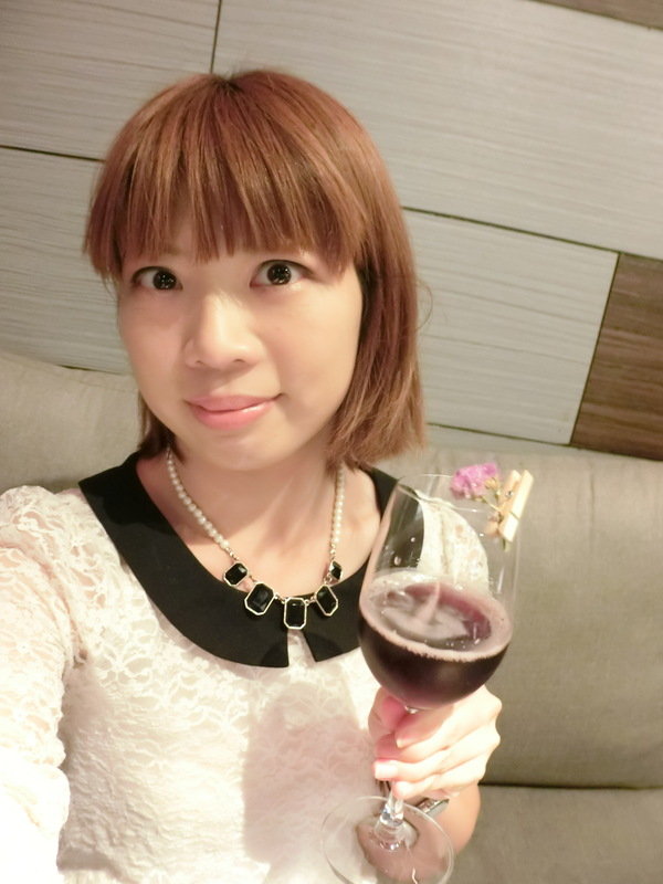 Elfin Restaurant & Lounge：【東區Lounge Bar推薦】Elfin Restaurant & Lounge~美酒、美食有著精靈魔法的氛圍~絕對要帶麻吉好友來放鬆紓壓的好地方喔!