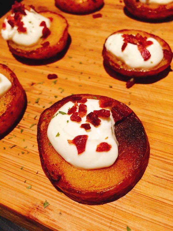 Elfin Restaurant & Lounge：【東區Lounge Bar推薦】Elfin Restaurant & Lounge~美酒、美食有著精靈魔法的氛圍~絕對要帶麻吉好友來放鬆紓壓的好地方喔!