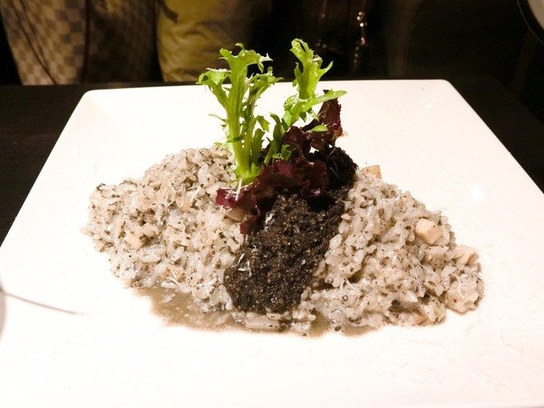 Elfin Restaurant & Lounge：【東區Lounge Bar推薦】Elfin Restaurant & Lounge~美酒、美食有著精靈魔法的氛圍~絕對要帶麻吉好友來放鬆紓壓的好地方喔!