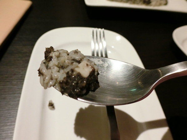 Elfin Restaurant & Lounge：【東區Lounge Bar推薦】Elfin Restaurant & Lounge~美酒、美食有著精靈魔法的氛圍~絕對要帶麻吉好友來放鬆紓壓的好地方喔!