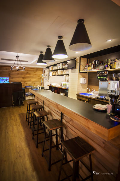 IMG_1737.jpg IMG_1737.jpg