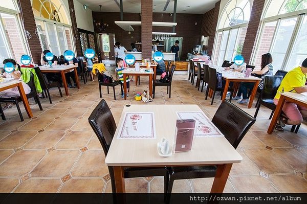 [親子]探索迷宮歐式莊園餐廳。