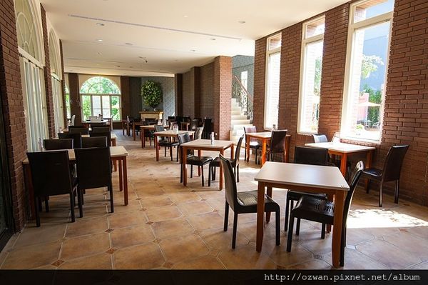 [親子]探索迷宮歐式莊園餐廳。