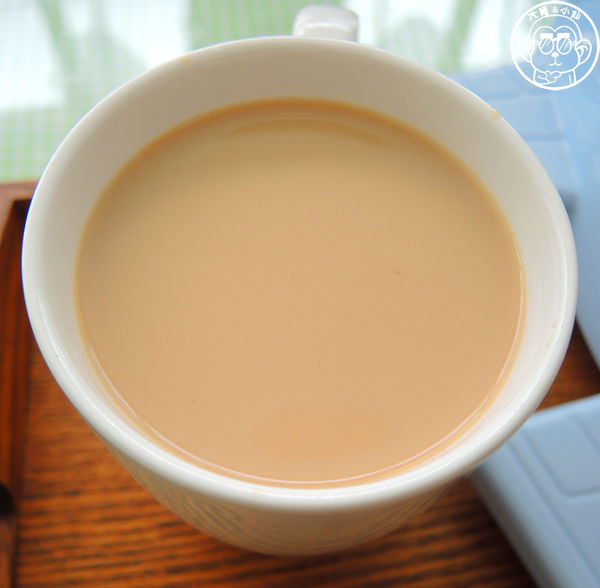 初鹿小站二店：呷飽祙【新北板橋･初鹿小站二店】純鮮乳做的吐司