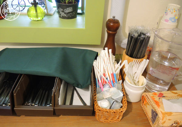 初鹿小站二店：呷飽祙【新北板橋･初鹿小站二店】純鮮乳做的吐司