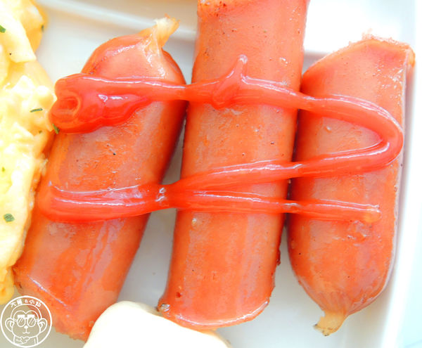 初鹿小站二店：呷飽祙【新北板橋･初鹿小站二店】純鮮乳做的吐司