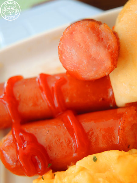 初鹿小站二店：呷飽祙【新北板橋･初鹿小站二店】純鮮乳做的吐司