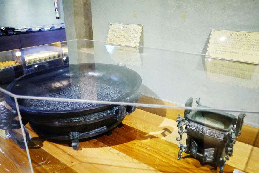 P2120327.jpg P2120327.jpg