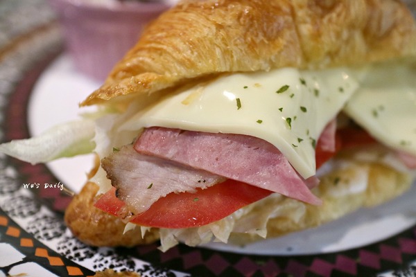 cm20170620___1f2ab06837abe8b62fe2ef87743