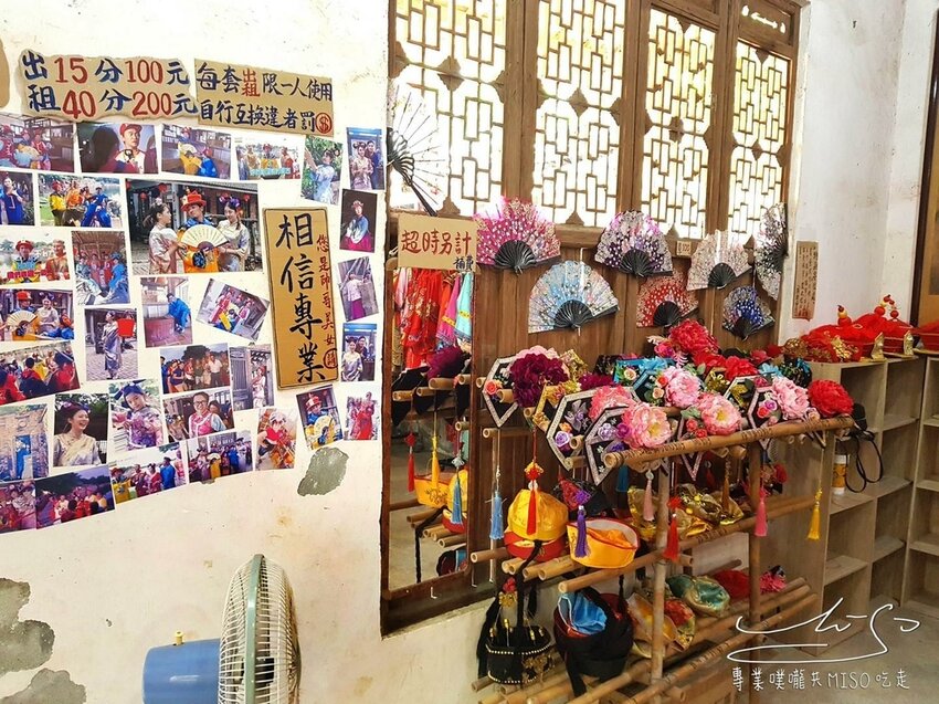 【台南景點】老塘湖藝術村 ➤ 穿越時空化身格格和皇帝,暢遊古城美景!台南學甲景點推薦!老塘湖藝術村戲服