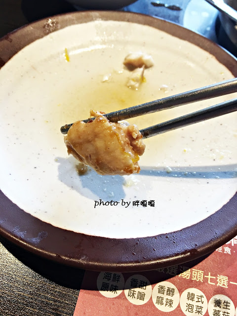 【台中 西屯】食在好鍋精緻鍋物 #肉盤給的超級大方，一起大口咬肉，大口喝湯，cp值破表，飲品暢飲、冰淇淋吃到飽