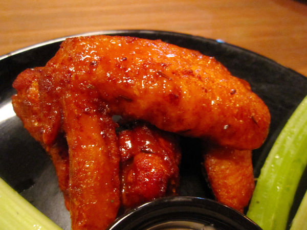 DemonL美式餐廳：【台北市】年輕人築夢打造經典美式料理餐廳-DemonL美式餐廳