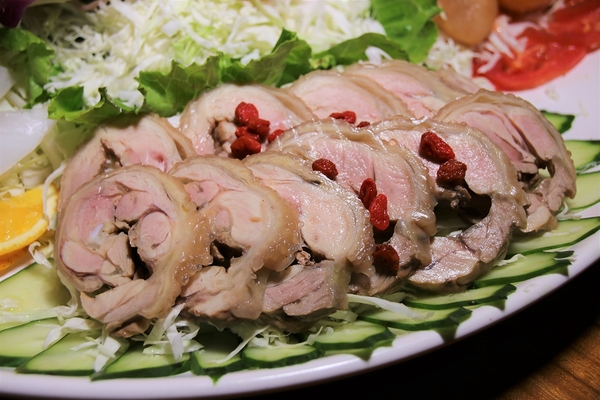 68食堂:【新北市新店食記】新店安坑68食堂~商業午餐,創意料理,中式熱炒,外繪桌菜要提早預約