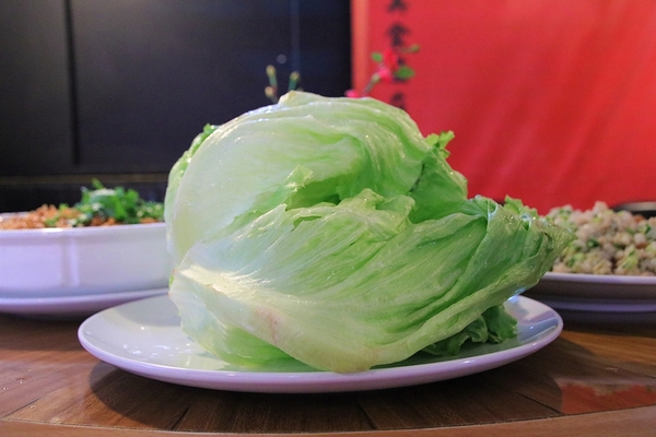 68食堂:【新北市新店食記】新店安坑68食堂~商業午餐,創意料理,中式熱炒,外繪桌菜要提早預約