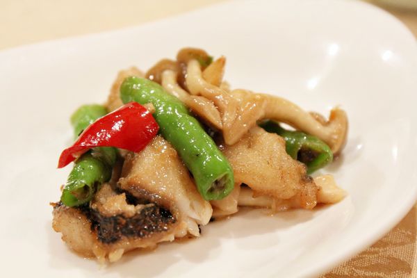 亞都麗緻，天香樓，經典回歸30，30杭州名菜，杭州夢幻食材，鰣魚，羊尾筍，萬年青，李亞平師傅，楊光宗師傅，