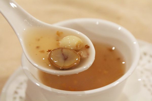 亞都麗緻，天香樓，經典回歸30，30杭州名菜，杭州夢幻食材，鰣魚，羊尾筍，萬年青，李亞平師傅，楊光宗師傅，