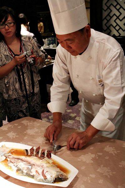 亞都麗緻，天香樓，經典回歸30，30杭州名菜，杭州夢幻食材，鰣魚，羊尾筍，萬年青，李亞平師傅，楊光宗師傅，