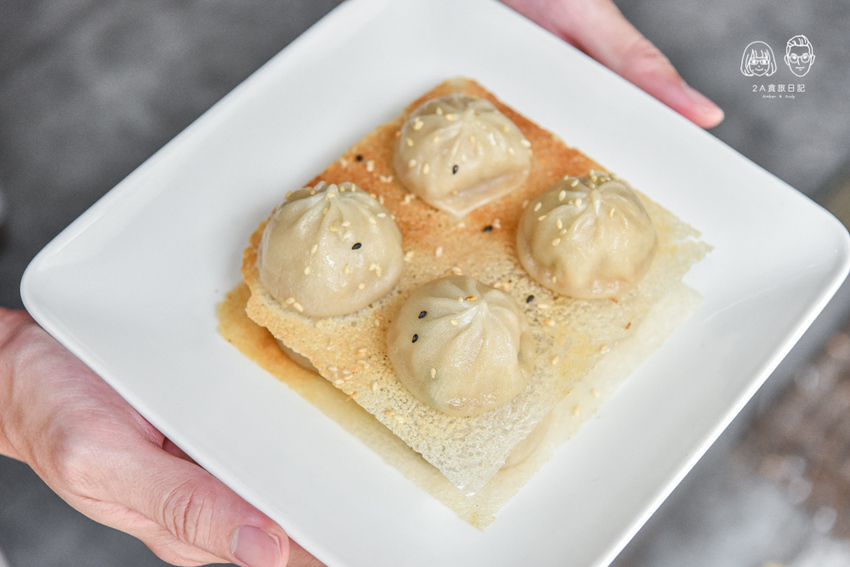 上海邵師傅湯包：台北大安區美食-會爆漿的創意脆皮湯包，有起司、臭豆腐、麻婆豆腐等多種創意口味！ - 2A食旅日記