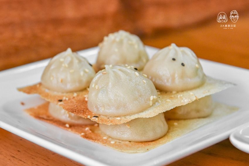 上海邵師傅湯包：台北大安區美食-會爆漿的創意脆皮湯包，有起司、臭豆腐、麻婆豆腐等多種創意口味！ - 2A食旅日記