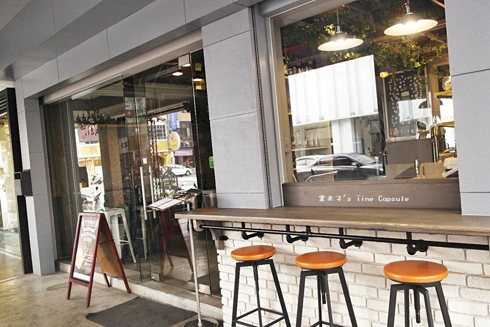 [高雄中央公園站]Trattoria del CHA CHA-令人驚豔的義式餐點+本土品牌掌門精釀啤酒~