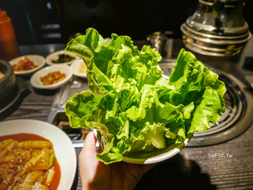 中山區韓式料理》三兄弟韓式料理●一秒到韓國~來行天宮吃道地韓式料理吧! 三兄弟烤肉超澎湃小菜還可無限續 - 軟西，遊記