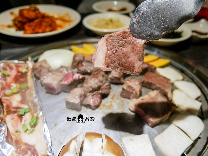 中山區韓式料理》三兄弟韓式料理●一秒到韓國~來行天宮吃道地韓式料理吧! 三兄弟烤肉超澎湃小菜還可無限續 - 軟西，遊記