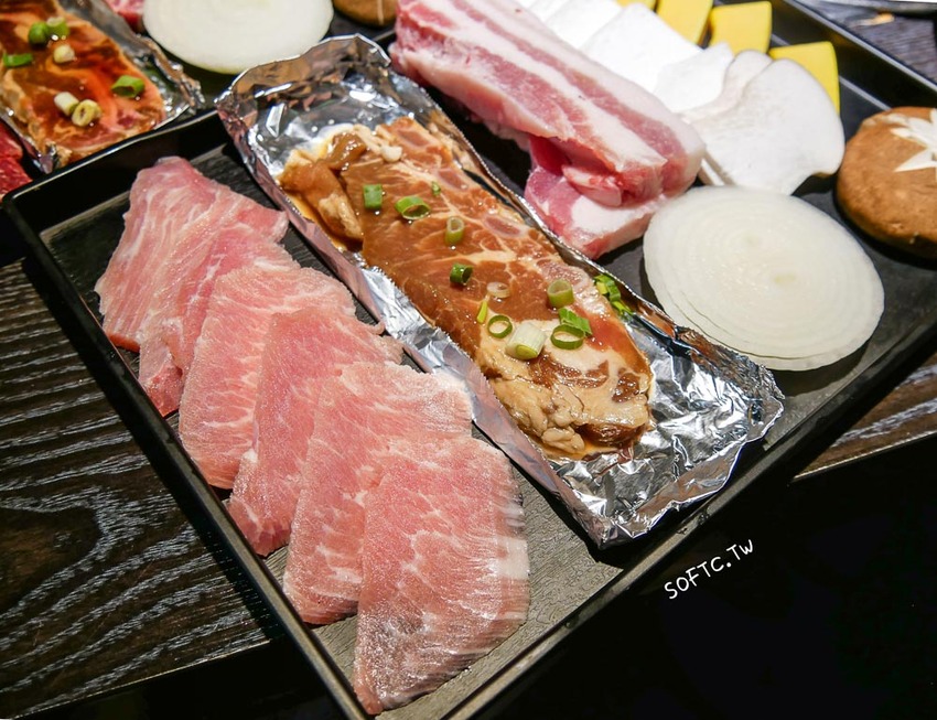 中山區韓式料理》三兄弟韓式料理●一秒到韓國~來行天宮吃道地韓式料理吧! 三兄弟烤肉超澎湃小菜還可無限續 - 軟西，遊記