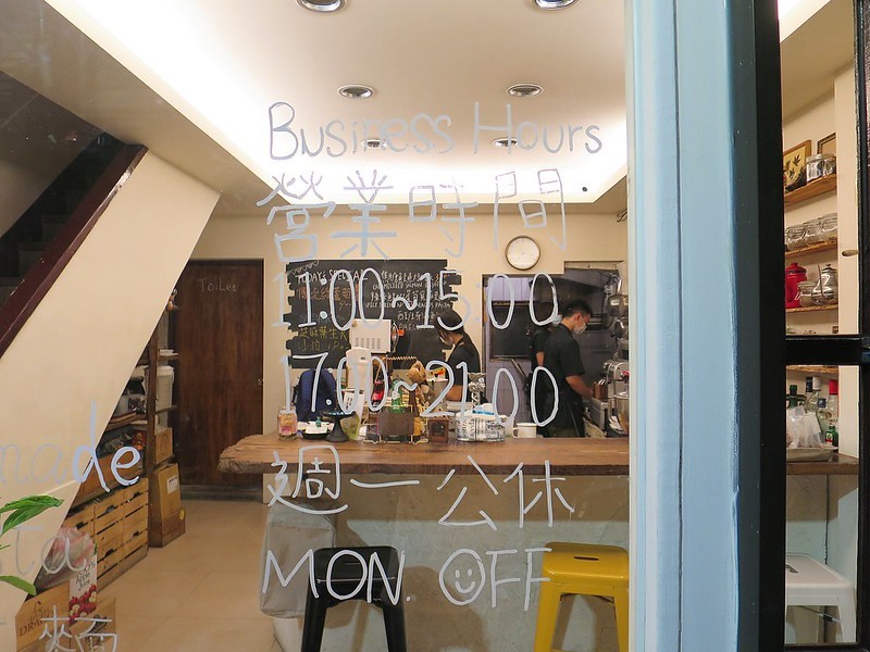 2020-10-04-14-09-18-766