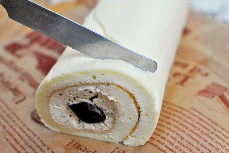 【宅配甜點】1861 Light｜西門知名咖啡廳開分店囉～珍珠奶茶x花生麻糬蛋糕捲、結合傳統小吃與西式蛋糕的新甜點！20161004更新