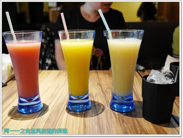 食屋重次郎：捷運中山站 食屋重次郎 雪花咖哩烏龍麵/巨無霸咖哩飯～東京當紅神奇幕斯烏龍麵等你來試試