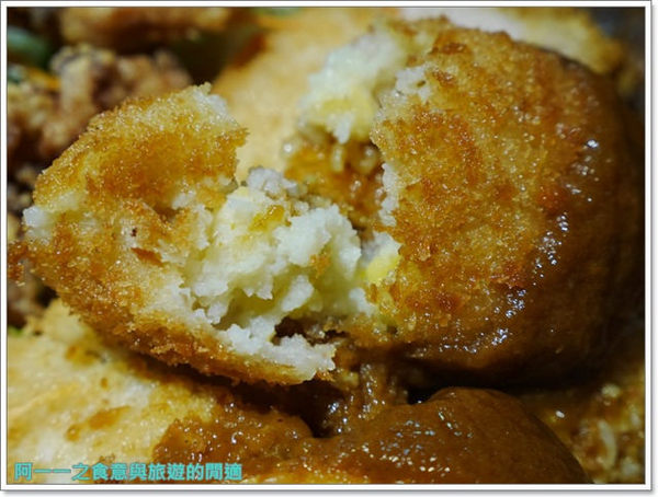 食屋重次郎：捷運中山站 食屋重次郎 雪花咖哩烏龍麵/巨無霸咖哩飯～東京當紅神奇幕斯烏龍麵等你來試試