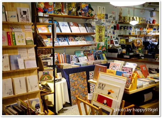 [台北]鄰近中正紀念堂。大人的繪本咖啡店。不提供訂位服務★生活在他方elsewhere cafe