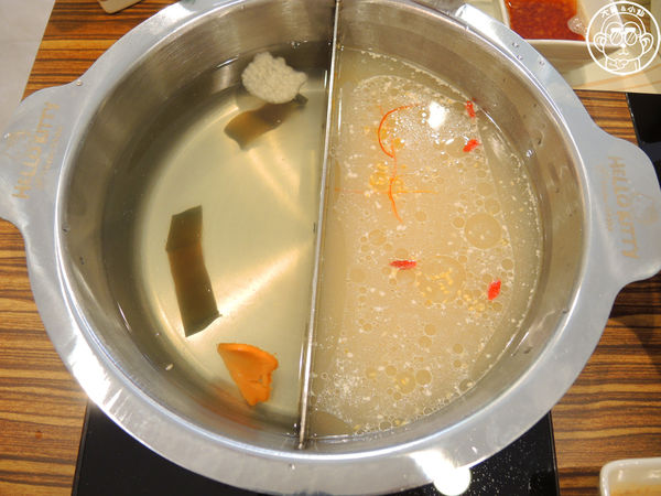 Hello Kitty Shabu Shabu:呷飽祙【台北大安・Hello Kitty Shabu-Shabu】全球首間Hello Kitty火鍋店 Hello Kitty Shabu Shabu:呷飽祙【台北大安・Hello Kitty Shabu-Shabu】全球首間Hello Kitty火鍋店