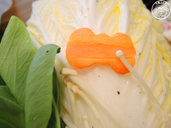 Hello Kitty Shabu Shabu:呷飽祙【台北大安・Hello Kitty Shabu-Shabu】全球首間Hello Kitty火鍋店 Hello Kitty Shabu Shabu:呷飽祙【台北大安・Hello Kitty Shabu-Shabu】全球首間Hello Kitty火鍋店