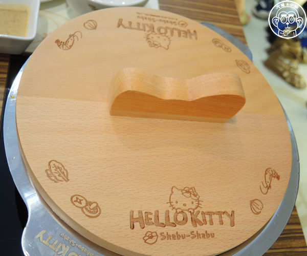 Hello Kitty Shabu Shabu:呷飽祙【台北大安・Hello Kitty Shabu-Shabu】全球首間Hello Kitty火鍋店 Hello Kitty Shabu Shabu:呷飽祙【台北大安・Hello Kitty Shabu-Shabu】全球首間Hello Kitty火鍋店