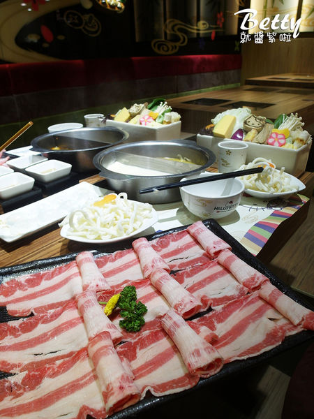 20170915凱蒂貓火鍋 (43).jpg