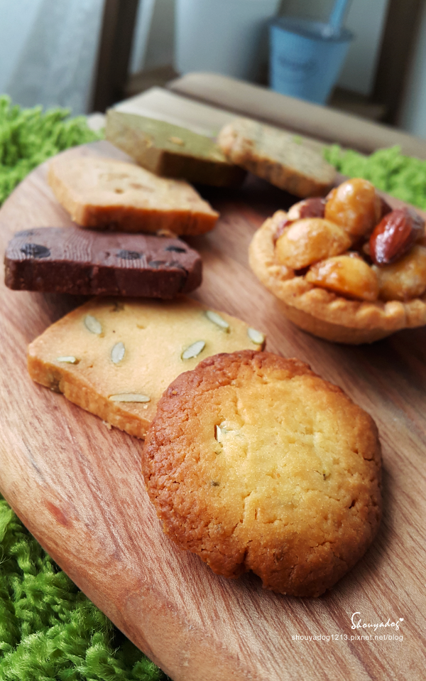 一點甜豆塔喜餅：【西點餅乾】一點甜 典藏禮盒 經典口味一次滿足